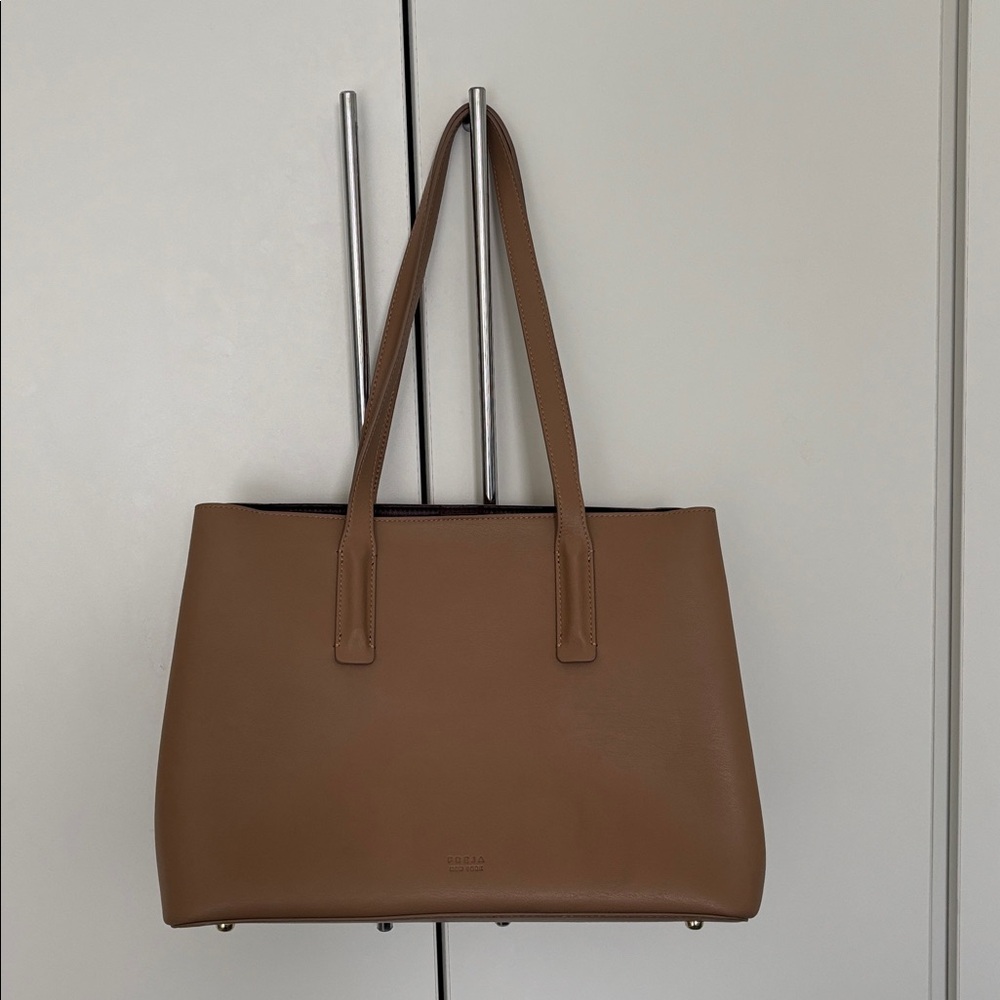 Freja Linnea Tote